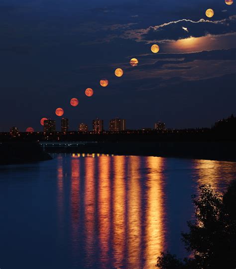 Sun & <b>Moon</b> Today Sunrise & Sunset Moonrise & Moonset <b>Moon</b> Phases Eclipses Night Sky. . What time will the moon rise